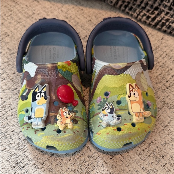 Baby CROCS bluey very lightly used - Picture 1 of 3
